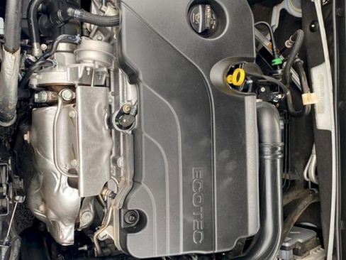 Used 2024 Chevrolet Malibu LT image 14