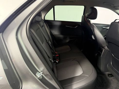 Used 2025 Kia Niro Wind w/ Wind Preserve Package FWD image 28