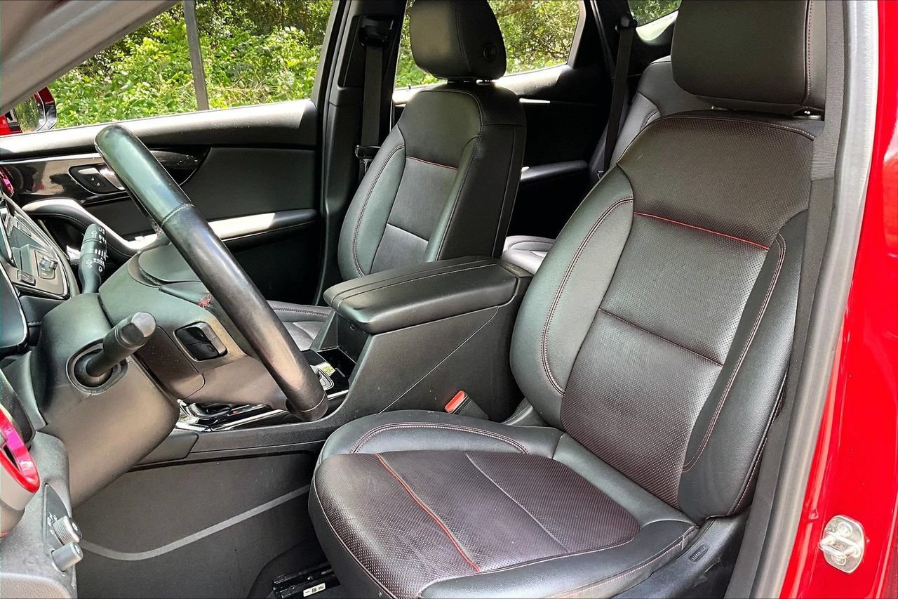 Used 2022 Chevrolet Blazer RS w/ LPO, Cargo Package FWD image 18