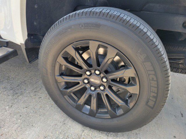 Used 2022 GMC Canyon Elevation w/ Trailering Package RWD image 4