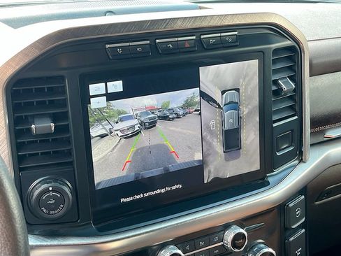 Used 2023 Ford F150 King Ranch w/ Equipment Group 601A High AWD/4WD image 14