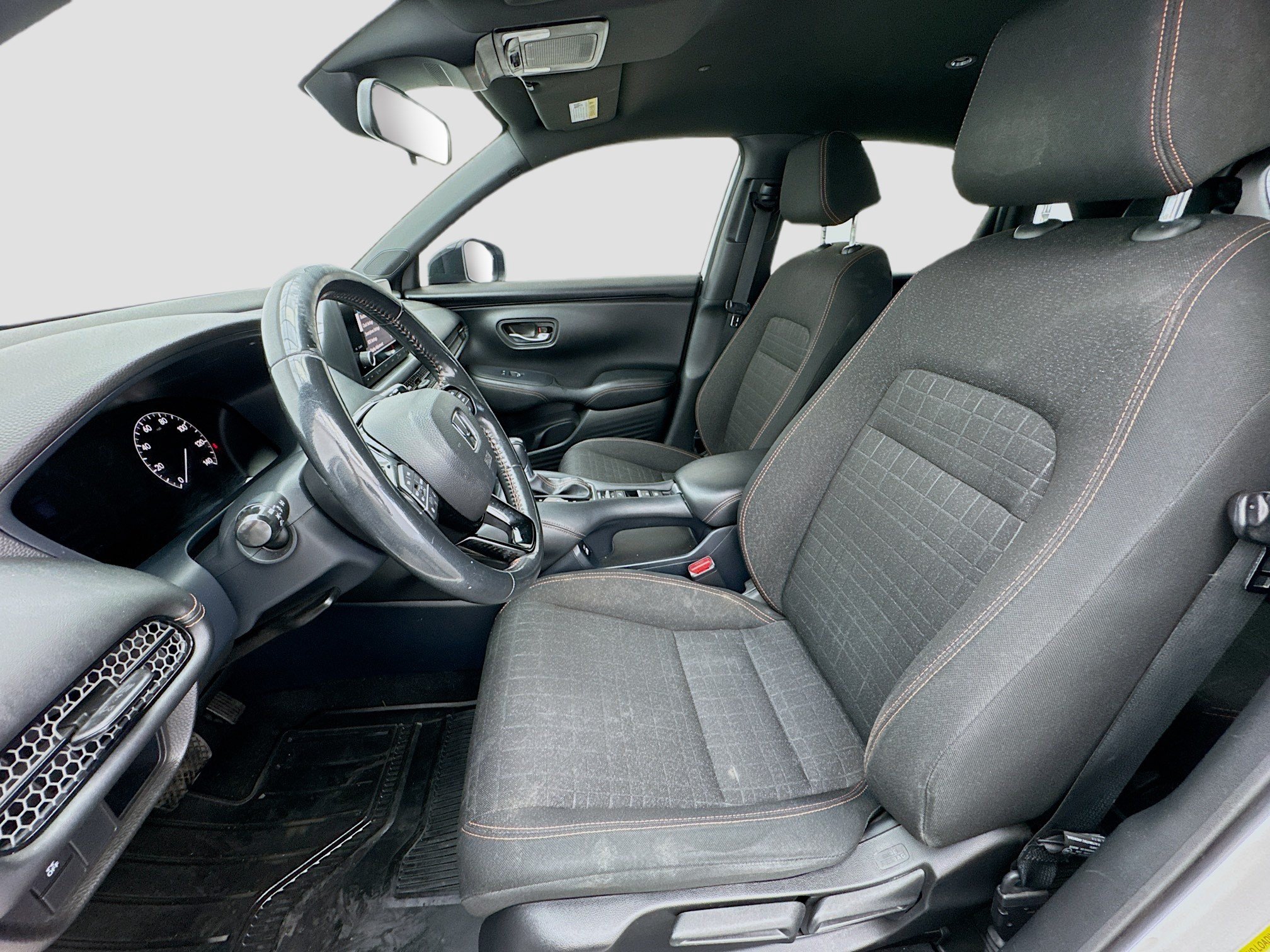 Used 2023 Honda HR-V Sport image 12