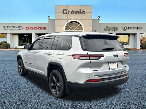 Used 2024 Jeep Grand Cherokee L Limited w/ Black Appearance Package image 5