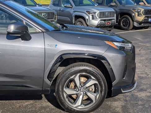 Used 2023 Toyota RAV4 SE AWD/4WD image 10