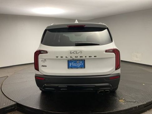 Used 2022 Kia Telluride SX w/ SX Prestige Package image 7