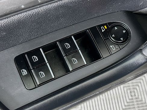 Used 2025 MAZDA CX-50 AWD 2.5 S w/ Premium Package image 15