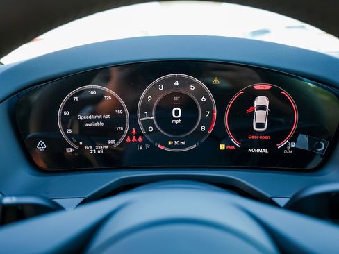 New 2026 Porsche Panamera image 15