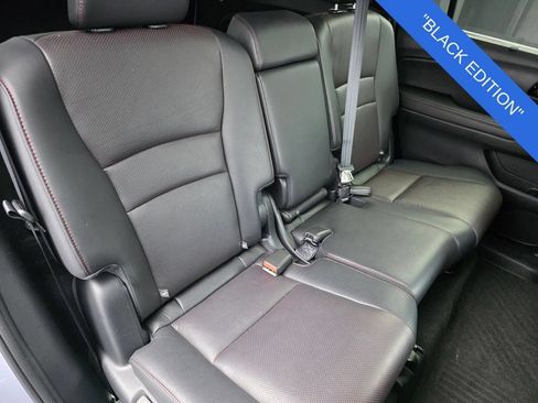 Used 2025 Honda Passport Black Edition image 28