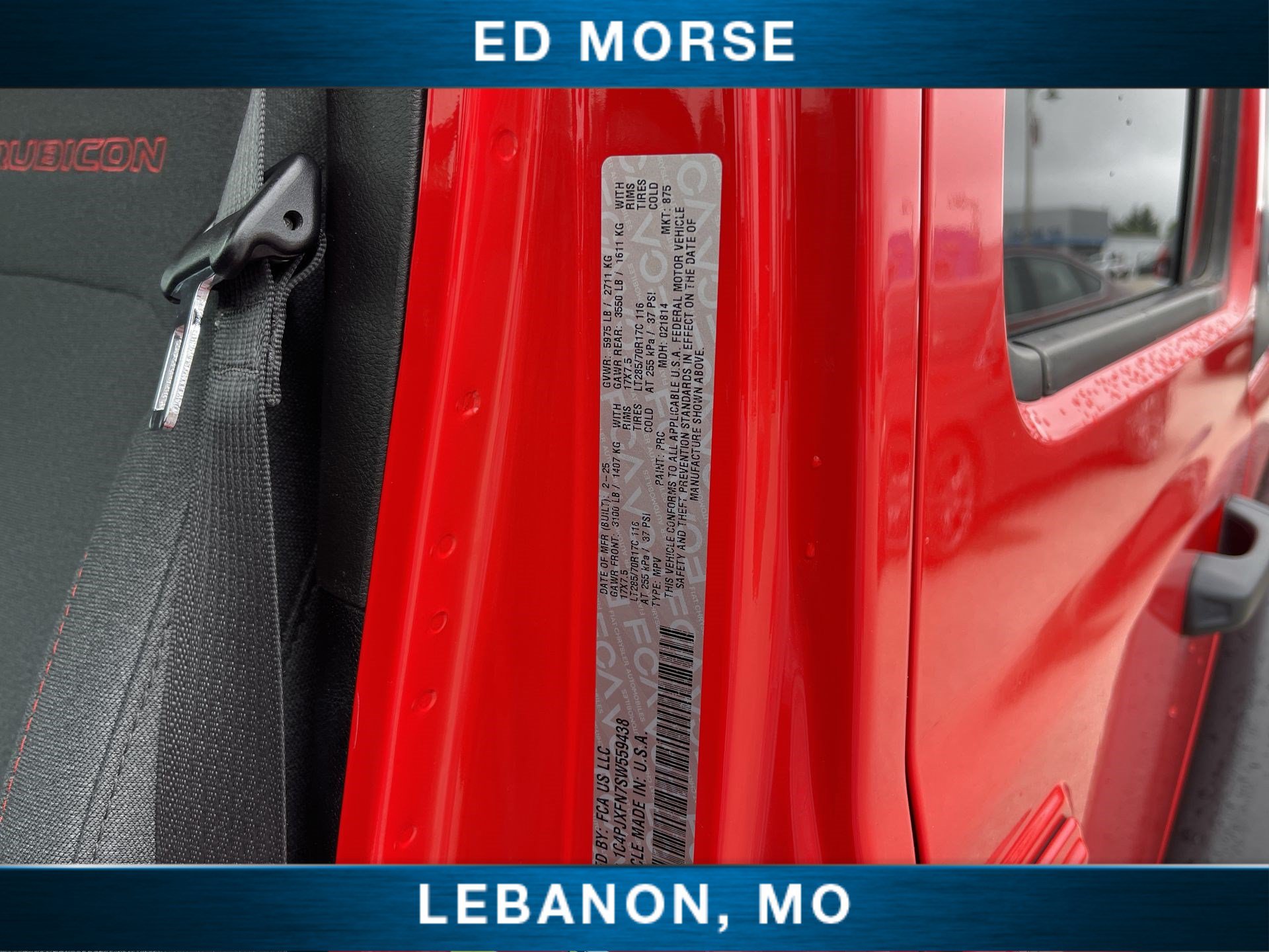 Used 2025 Jeep Wrangler Unlimited Rubicon AWD/4WD image 32