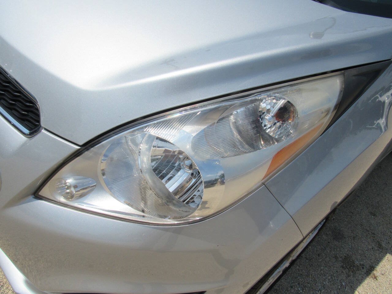 Used 2015 Chevrolet Spark LS FWD image 33