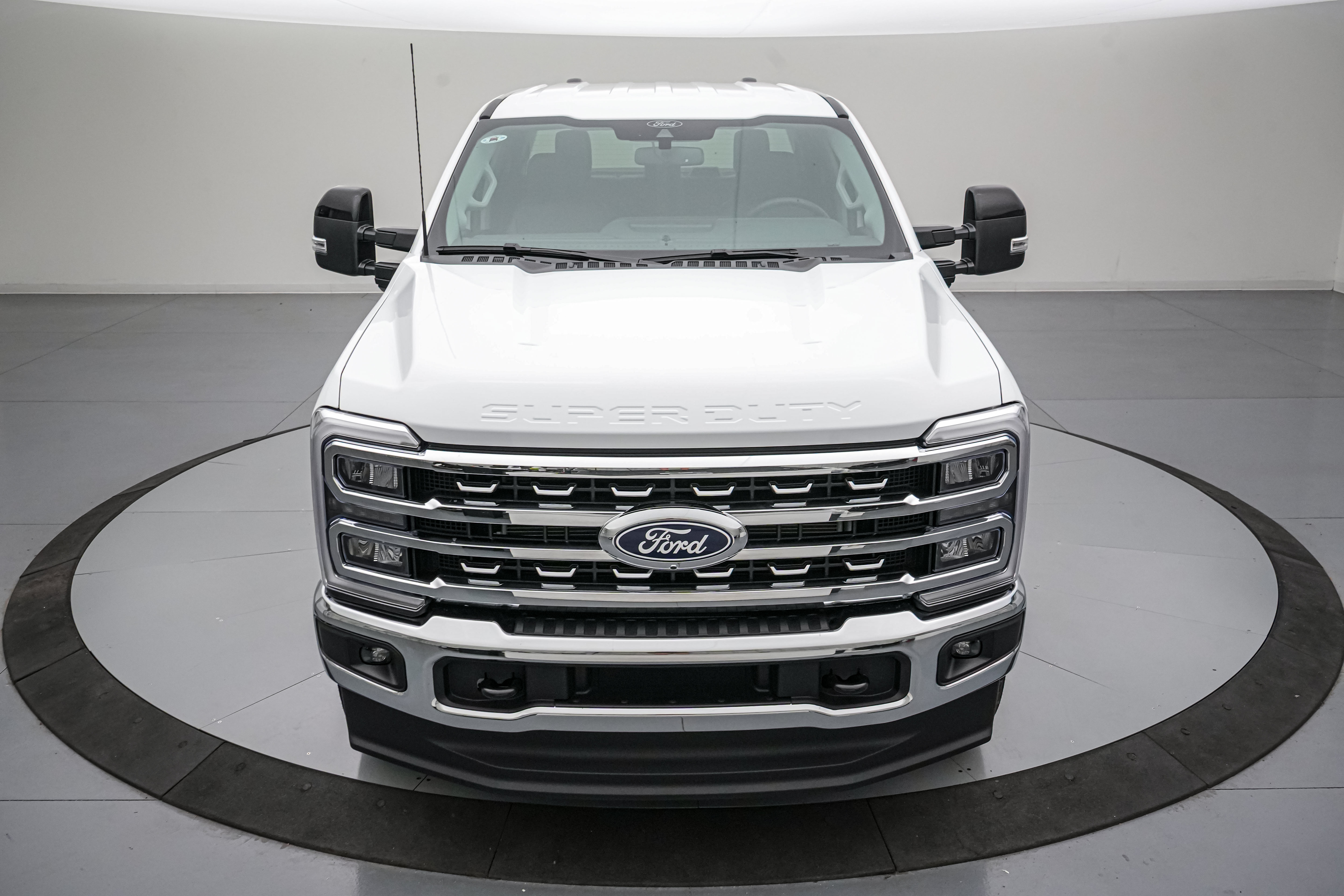 New 2027 Ford F350 Lariat AWD/4WD image 10