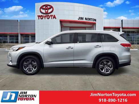 Used 2019 Toyota Highlander Limited Platinum image 5