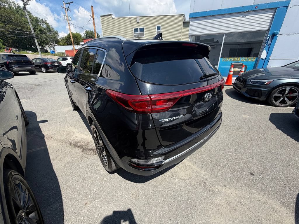 Used 2020 Kia Sportage EX AWD/4WD image 3