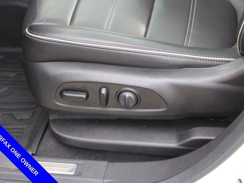 Used 2021 GMC Acadia Denali w/ Denali Ultimate Package image 18