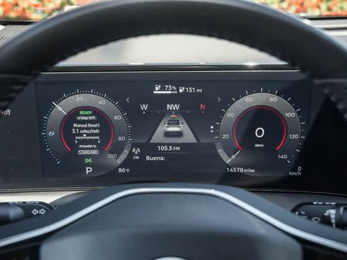 Used 2024 Nissan Ariya FWD image 23