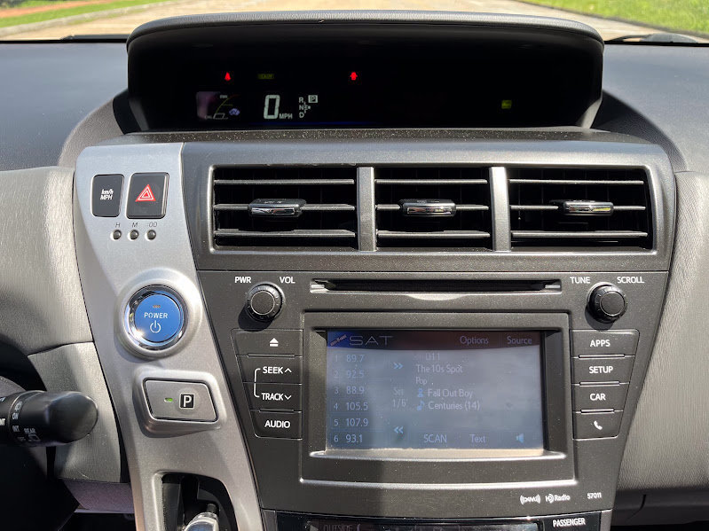 Used 2013 Toyota Prius V Three FWD image 17