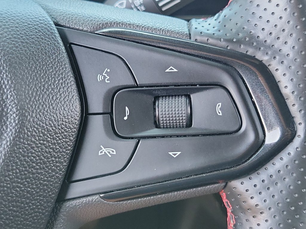 Used 2024 Chevrolet TrailBlazer RS AWD/4WD image 6