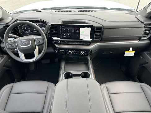 New 2025 GMC Sierra 3500 SLT w/ SLT Convenience Package image 23