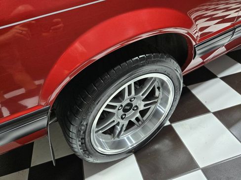 Used 1990 Ford Mustang LX image 22