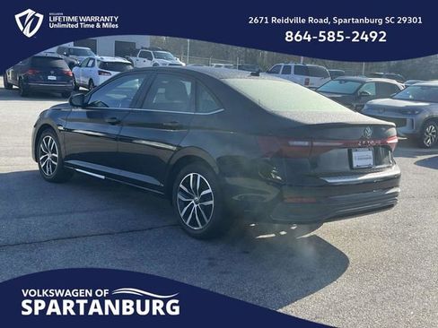 New 2026 Volkswagen Jetta SE image 5