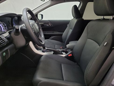 Used 2016 Honda Accord LX image 17