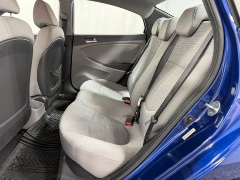 Used 2015 Hyundai Accent GLS FWD image 35