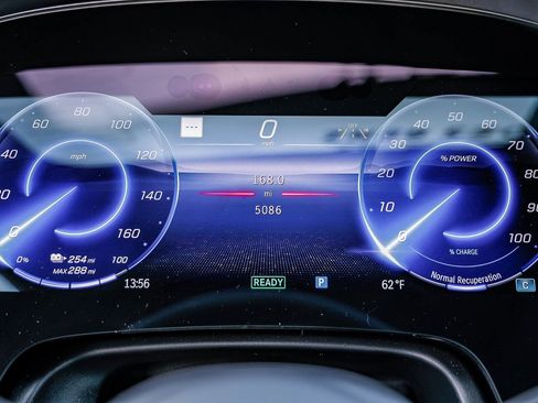 Certified 2022 Mercedes-Benz EQS 580 580 image 24