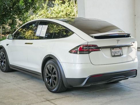 Used 2022 Tesla Model X AWD/4WD image 4