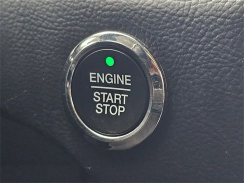 Used 2024 Ford Edge SEL image 22