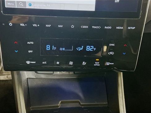 Used 2023 Hyundai Tucson Limited image 21