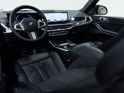 Used 2025 BMW X7 xDrive40i w/ Executive Package AWD/4WD image 20