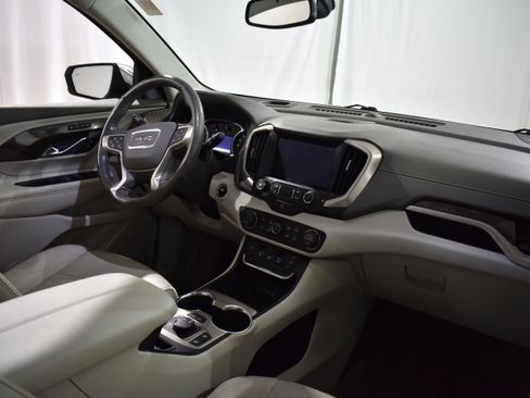 Used 2019 GMC Terrain Denali w/ Advanced Safety Package image 33