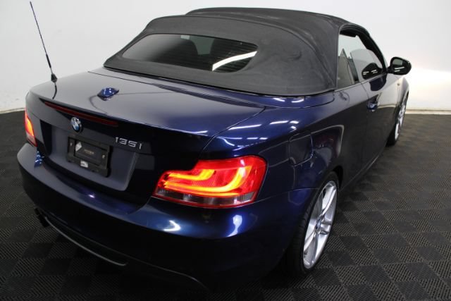 Used 2013 BMW 135i Convertible w/ Premium Pkg RWD image 28