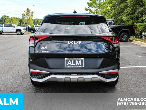 Used 2024 Kia Sportage LX image 11