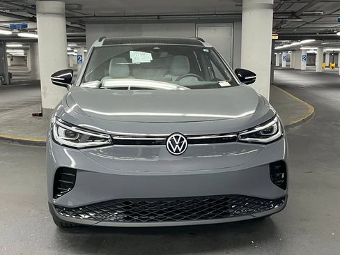 New 2025 Volkswagen ID.4 Pro S image 35