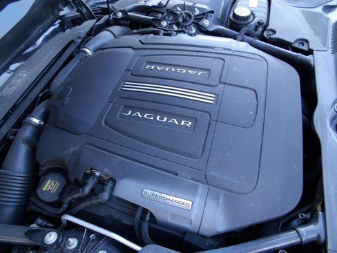 Used 2015 Jaguar F-TYPE S image 71