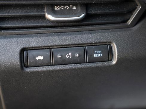 Used 2019 Nissan Altima 2.5 S FWD image 19