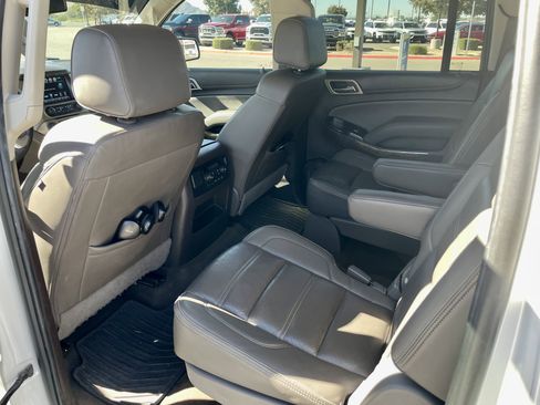 Used 2017 GMC Yukon XL Denali w/ Open Road Package image 12