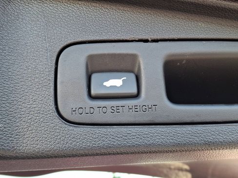 Used 2021 Honda CR-V Touring image 30