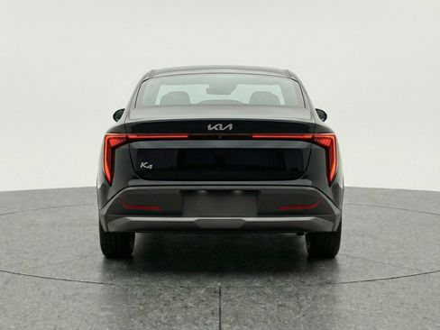 Used 2025 Kia K4 LXS image 7
