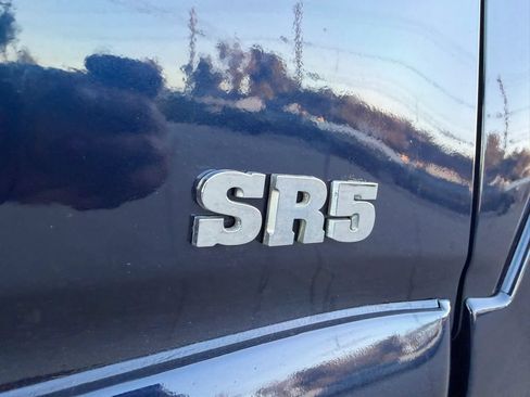Used 2007 Toyota 4Runner SR5 RWD image 30