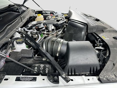 New 2026 RAM 2500 Tradesman w/ Chrome Appearance Group AWD/4WD image 20
