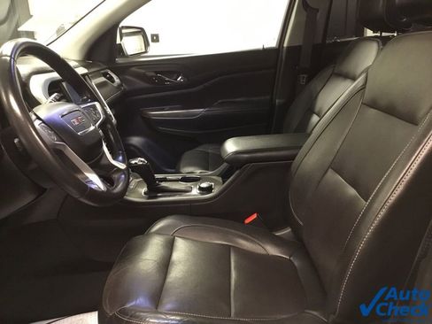 Used 2019 GMC Acadia SLT image 25