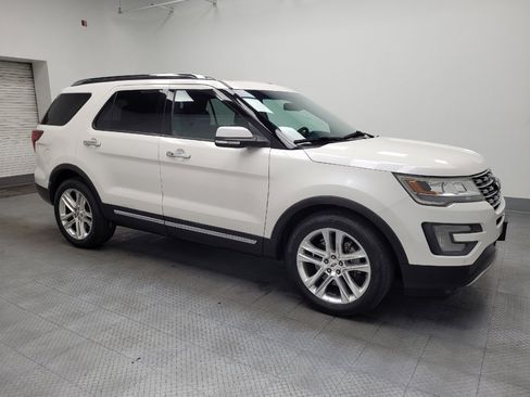 Used 2016 Ford Explorer Limited image 11