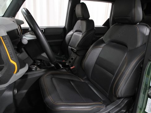 Used 2022 Ford Bronco Badlands w/ Sasquatch Package image 5