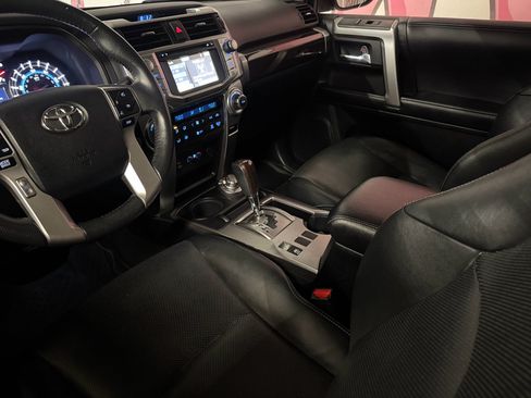 Used 2018 Toyota 4Runner Limited image 20