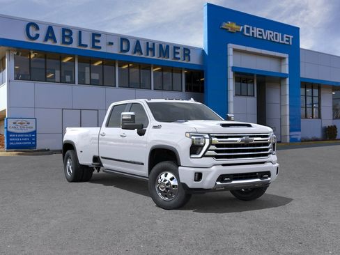 New 2026 Chevrolet Silverado 3500 High Country w/ High Country Premium Package AWD/4WD image 1