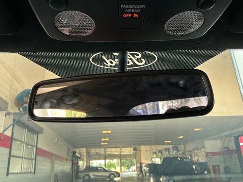 Used 2019 Ford Mustang Coupe RWD image 16