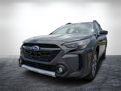 New 2025 Subaru Outback Limited image 8