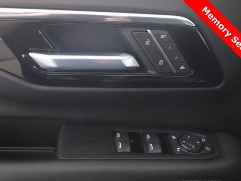 Used 2025 Chevrolet Tahoe Z71 w/ Z71 Off-Road Package image 20